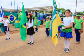 Convite -  Escolas municipais promovem desfile cívico nesta sexta-feira