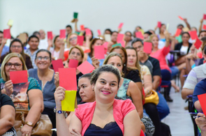 Médicos e enfermeiros são capacitados para tratar pacientes com tuberculose