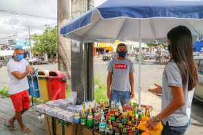 Economia - Prefeitura inicia campanha de conscientização a ambulantes sobre o uso correto das calçadas