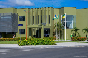 Concurso Público  - Prefeitura retifica edital sobre atribuições e requisitos dos cargos de médico radiologista e técnico em imobilizações ortopédicas