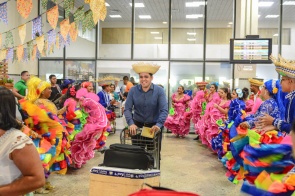 Convite - Quadrilheiros vão levar alegria do Maior Arraial da Amazônia ao Aeroporto de Boa Vista nesta terça-feira   