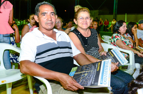 Moradores do bairro União recebem prefeita Teresa Surita de braços abertos  