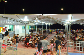 Economia: Praça de Alimentação da Orla Taumanan movimenta o turismo e gera empregos