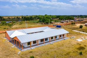 Convite: Prefeitura entrega novo prédio da escola da Comunidade Darora