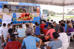 Alimentação Saudável -  Beneficiárias do FQA aprendem receitas inovadoras para tornar a alimentação mais saudável