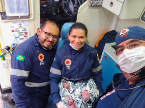 Saúde - Equipe do SAMU Boa Vista ajuda em parto de trigêmeos no Monte Cristo