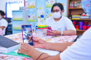 Visitação Domiciliar - Durante a pandemia, beneficiárias e crianças interagem de forma remota com os visitadores