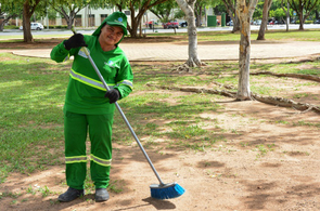 Homenagem: Gari de Boa Vista vai conduzir a Tocha Olímpica na capital