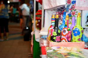 Prefeitura promove feira em homenagem aos artesãos