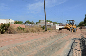 Centenário e Jóquei Clube recebem obras de pavimentação  