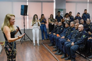 Prefeita Teresa entrega equipamentos e veículos para a Guarda Civil em Boa Vista