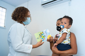 Vacinação Infantil: Pais e responsáveis devem priorizar imunização de seus filhos, alerta prefeitura