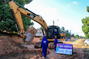 Investimentos em infraestrutura - Obras avançam no Senador Hélio Campos