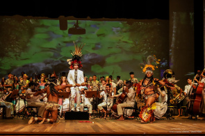 Eu Sou Amazônia - Espetáculo faz homenagem à região e encanta o público no Teatro Municipal