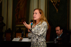 Família que Acolhe é destaque em evento nacional  