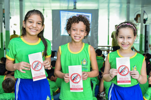Alunos de escola municipal entram na luta contra o Aedes aegypti