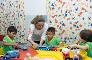 Semana da Criança - Brincadeiras em sala de aula estimulam a aprendizagem das crianças