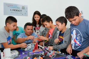 Alunos do CCTI se preparam para competir no maior torneio de Robótica do Brasil