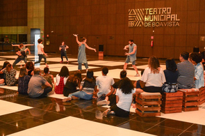 Espetáculo de dança emociona público no Teatro Municipal de Boa Vista