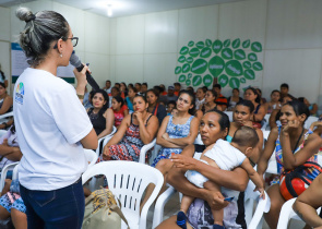 Convite - Família que Acolhe promove oficinas de prevenção à gravidez na adolescência