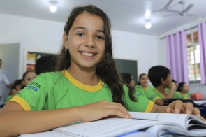  Educação Infantil - Novo Currículo Escolar reforça cuidado com a Primeira Infância