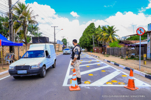 Bairro Canaã - Condutores devem ficar atentos à mudança no sentido de circulação em trecho da Rua Carmelo