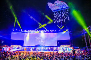 Natal da Paz 2019 - Tirolesa, balé aéreo e show pirotécnico impressionaram público no espetáculo sobre o nascimento de Jesus