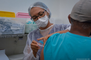 Prefeitura retifica edital para contratação temporária de técnicos de enfermagem. Total de 111 vagas