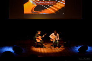 Convite - Festival de Violões ocorre nesta quarta-feira no Teatro Municipal