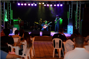 Sucesso: Mesmo com chuva público prestigia última noite do Festival de Jazz