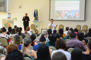Convite - Seminário de Educação Especial vai debater sobre o autismo nesta segunda e terça-feira