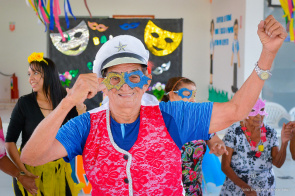Carnaval 2020 - Idosos do projeto Cabelos de Prata já estão prontos para cair na folia