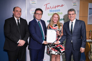 Prefeita Teresa Surita assina em Brasília convênio para segunda etapa do Parque do Rio Branco
