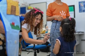 HISTÓRIAS NO AVENTAL - Projeto Crescer adapta clássico da literatura mundial para bebês no FQA
