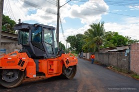 NOVA CIDADE - Travessas Parque Igarapé e Porto Velho recebem asfalto