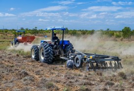 PMDA: Com o apoio da prefeitura, indígenas do P. A Nova Amazônia I iniciam plantação de mandioca