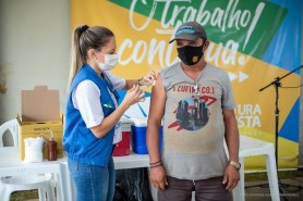 Prefeitura leva mutirão com diversos serviços de saúde à região do Passarão